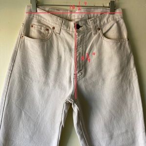 Vintage White Levis 550 Relaxed Fit Taper Leg Jean 30 x 28